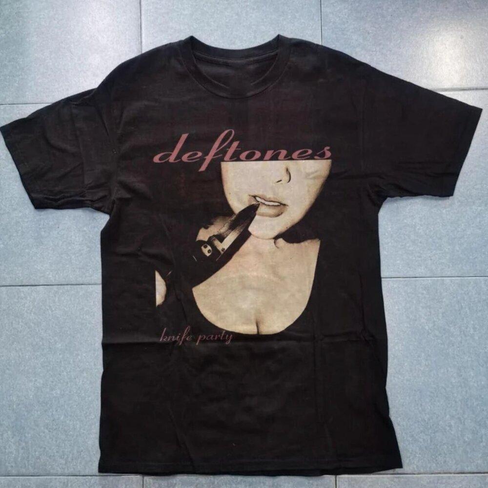 Deftones Knife Party Black Short Sleeve Unisex T-Shirt 165